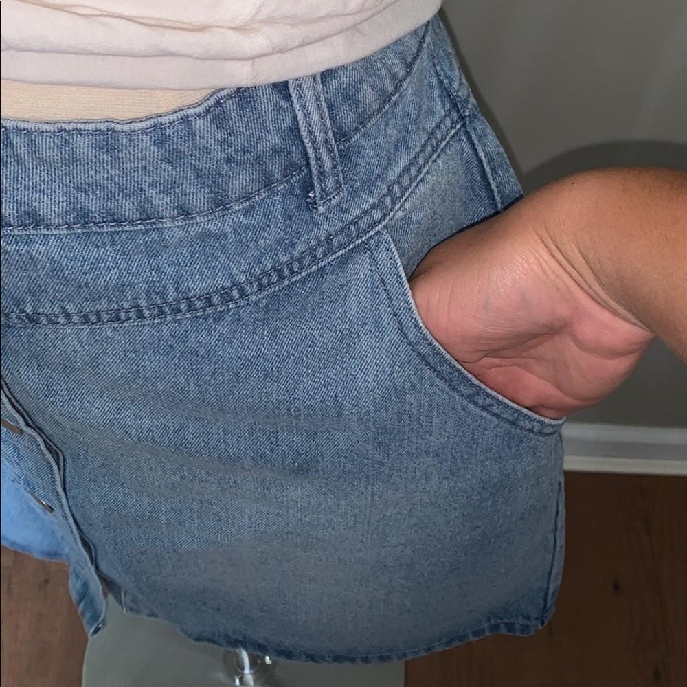 6/$28❗️ Denim mini skirt - Picture 8 of 9